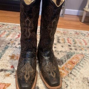 Corral Vintage Cowgirl Boots Size 7.5